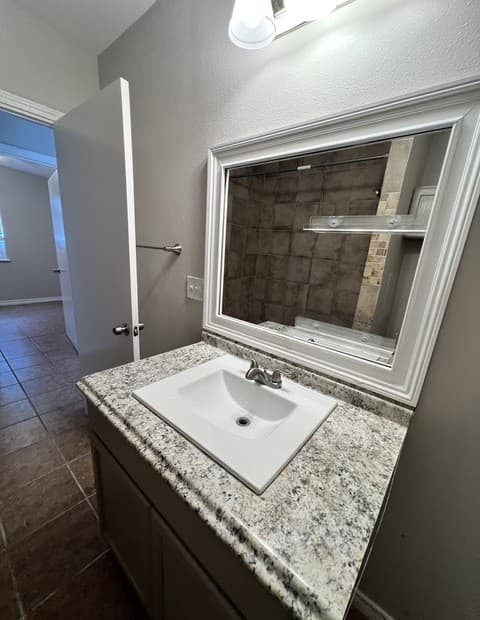 319  Harding Pl Unit 2, San Antonio, TX 78203 — photo 10