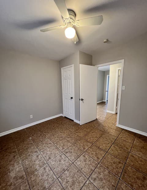 319  Harding Pl Unit 2, San Antonio, TX 78203 — photo 17