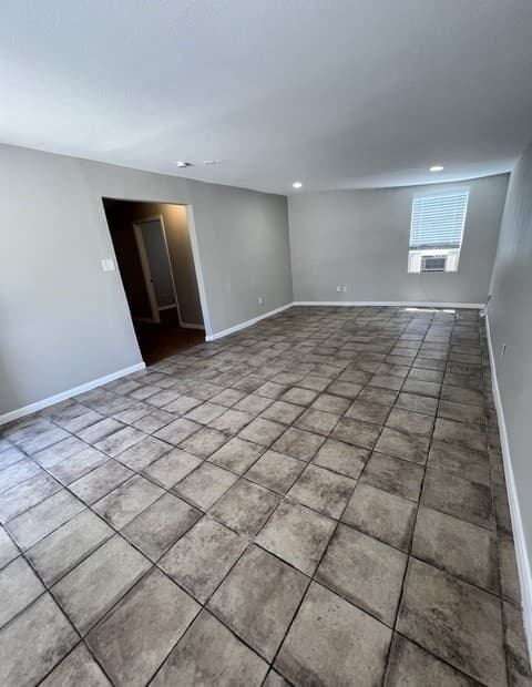 319  Harding Pl Unit 2, San Antonio, TX 78203 — photo 4