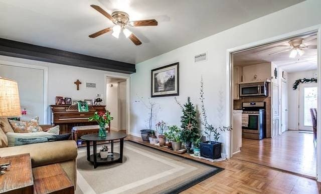 511  Exeter Rd