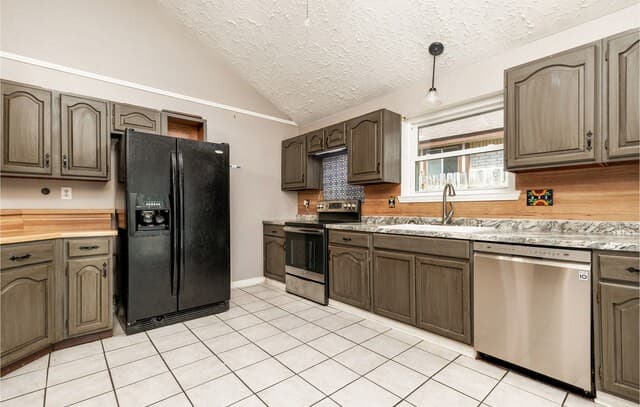 8839  Welles Edge Dr, San Antonio, TX 78240 — photo 10