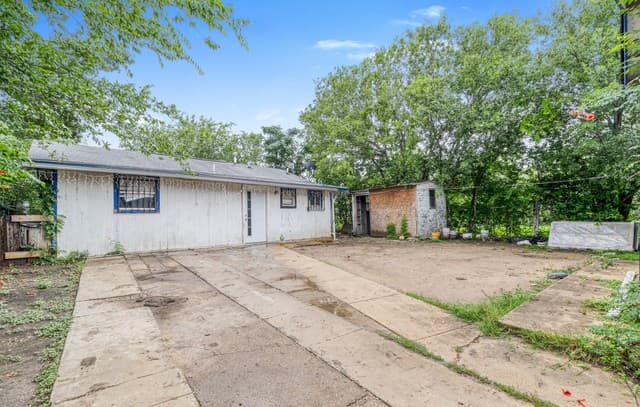 210  Tedder St, San Antonio, TX 78211 — photo 15