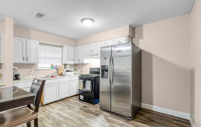 210  Tedder St, San Antonio, TX 78211 — photo 8