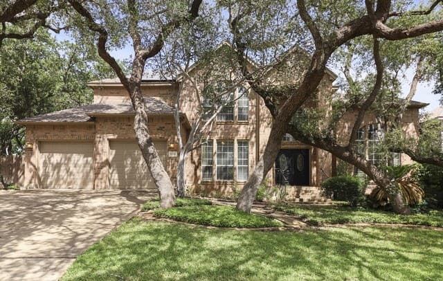 4114  Luckenbach Rd, San Antonio, TX 78251 — photo 2