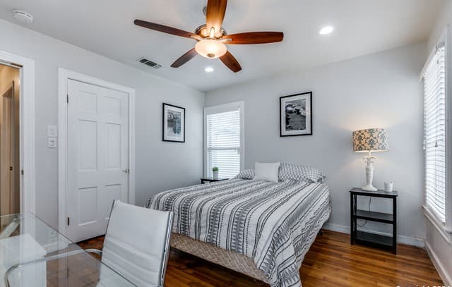 721  Elmwood Dr, San Antonio, TX 78212 — photo 18