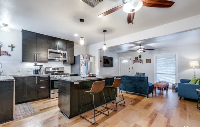 721  Elmwood Dr, San Antonio, TX 78212 — photo 8