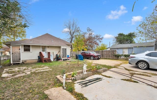 165  Division, San Antonio, TX 78214 — photo 11