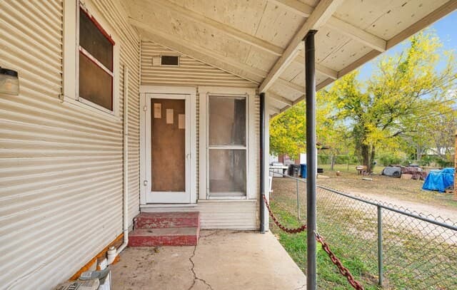 165  Division, San Antonio, TX 78214 — photo 4