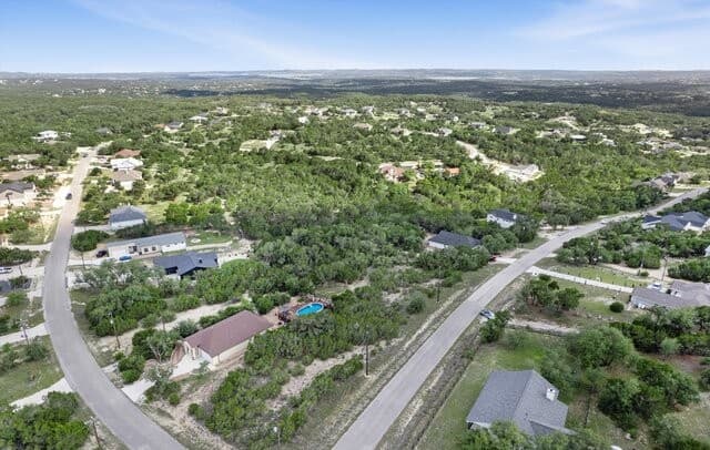 129  Magnolia, Canyon Lake, TX 78133 — photo 8