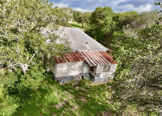 1917  Palo Alto, Von Ormy, TX 78073 — photo 8