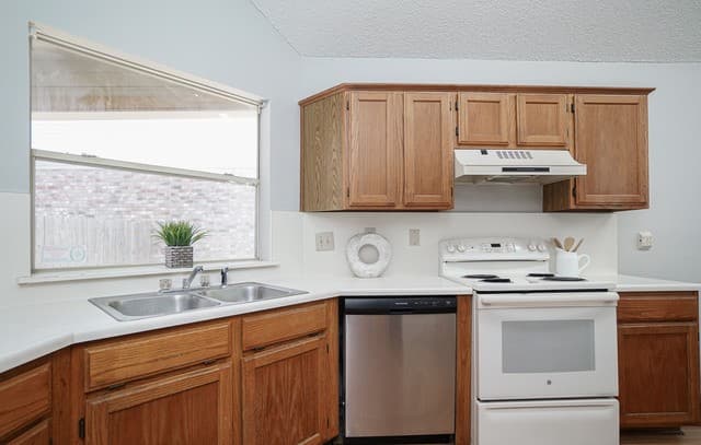 1314  Northborough Lane, San Antonio, TX 78253 — photo 9