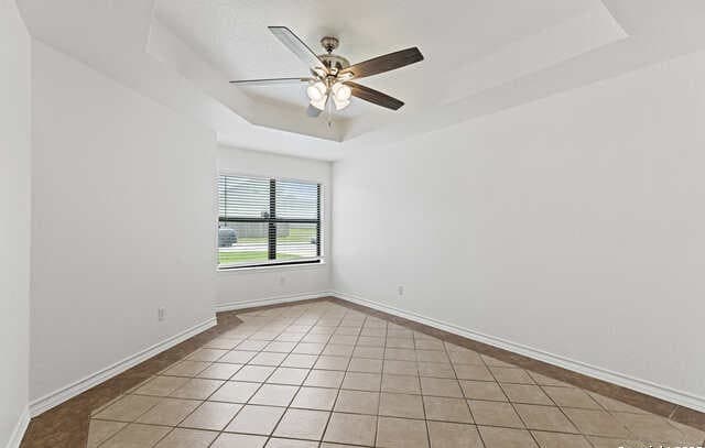 11511  Creek Eagle, San Antonio, TX 78245 — photo 12