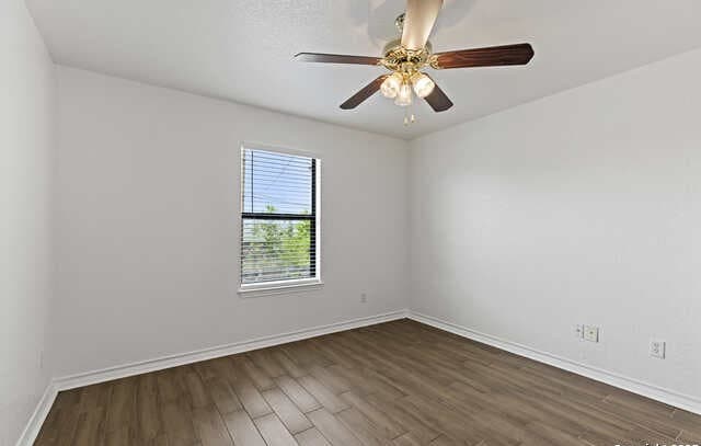 11511  Creek Eagle, San Antonio, TX 78245 — photo 22