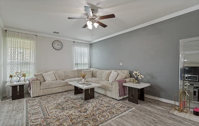 8707  Riddles Peak, San Antonio, TX 78254 — photo 4