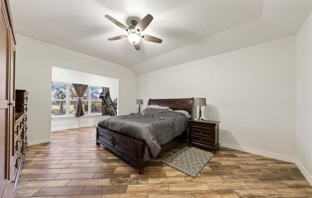 121  Fairway Dr, Floresville, TX 78114 — photo 23