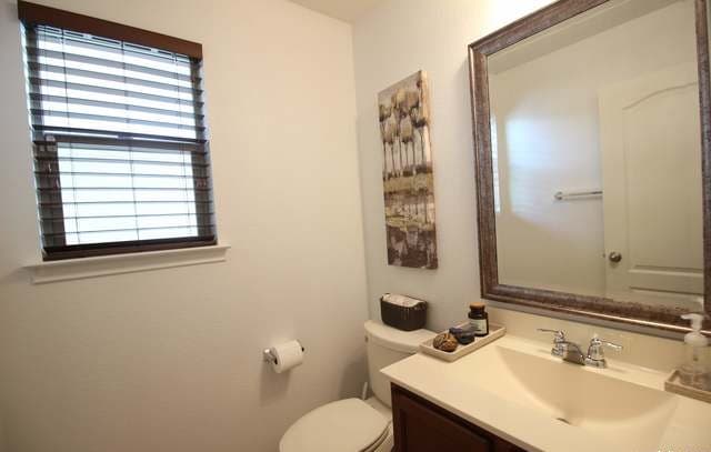1407  Blue Jay Ct, San Antonio, TX 78245 — photo 20
