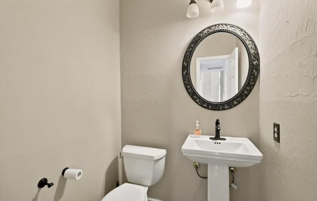 8814  Lost Woods, San Antonio, TX 78240 — photo 21