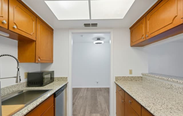8401 N New Braunfels Avenue Unit 240, San Antonio, TX 78209 — photo 15