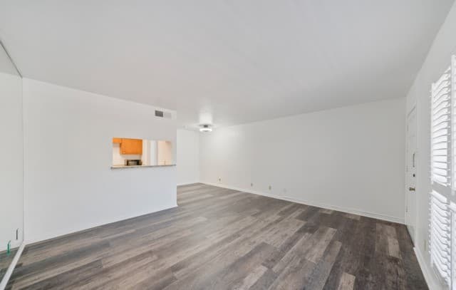 8401 N New Braunfels Avenue Unit 240, San Antonio, TX 78209 — photo 9