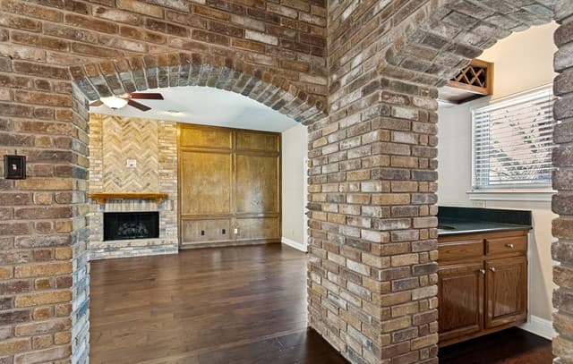 3715  Castle Crest St, San Antonio, TX 78230 — photo 10