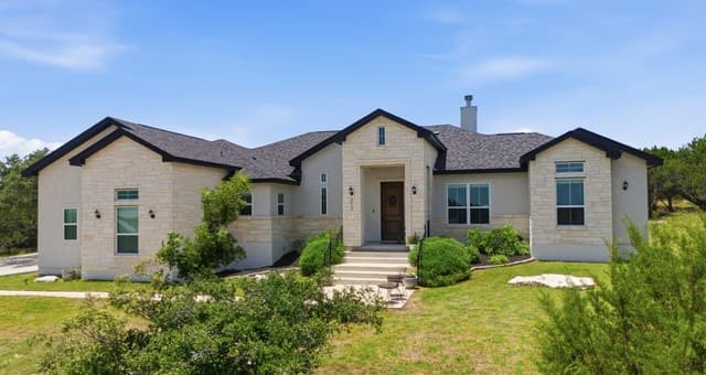 212 High Point Cir