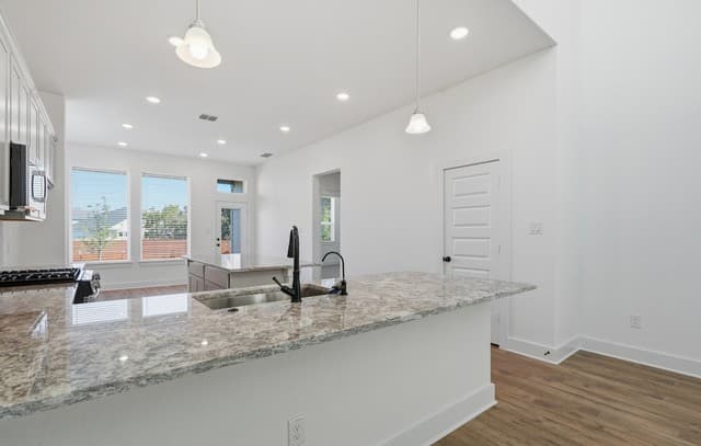9421  Mattock, San Antonio, TX 78254 — photo 3