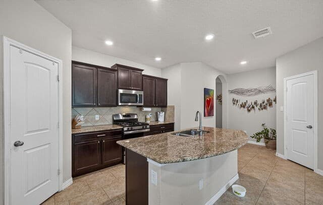 6051  Akin Song, San Antonio, TX 78261 — photo 13