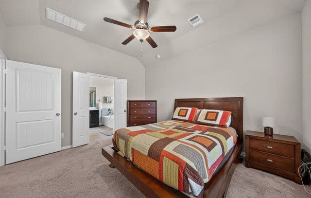 6051  Akin Song, San Antonio, TX 78261 — photo 16