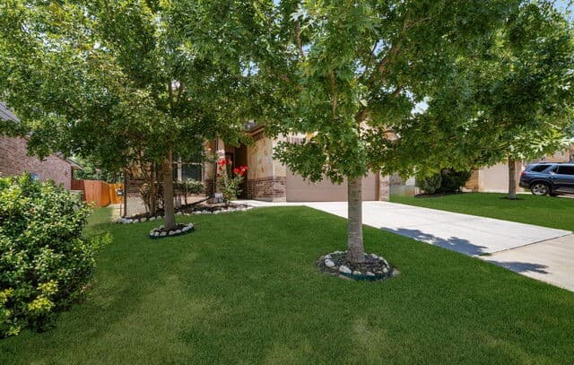 6051  Akin Song, San Antonio, TX 78261 — photo 3