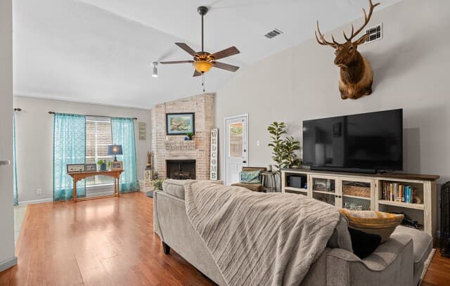 7900 Forest Xing, Live Oak, TX 78233 — photo 8