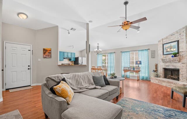 7900 Forest Xing, Live Oak, TX 78233 — photo 9