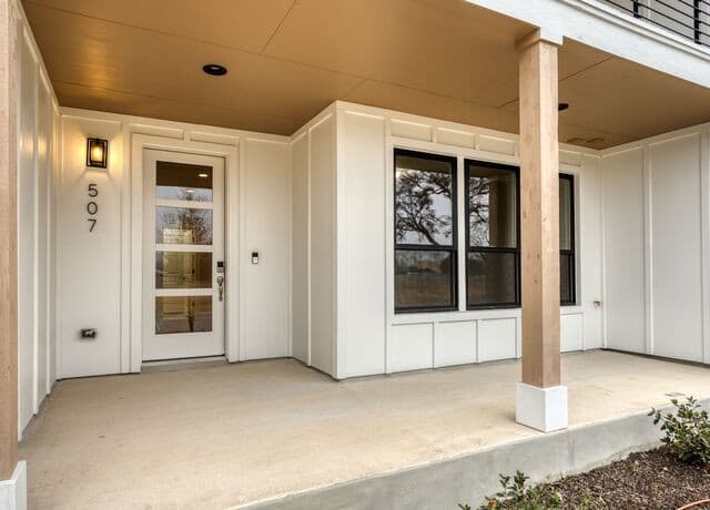 413  Mcmillan Pl, San Antonio, TX 78210 — photo 3