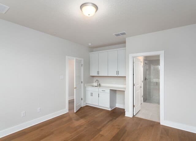 413  Mcmillan Pl, San Antonio, TX 78210 — photo 7