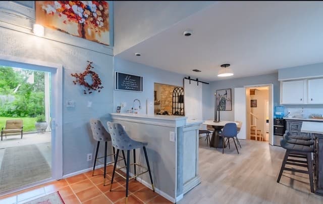 3223  Old Blue Ridge St, San Antonio, TX 78230 — photo 9