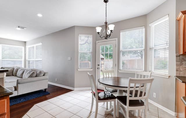 20703  Wild Springs Dr, San Antonio, TX 78258 — photo 10