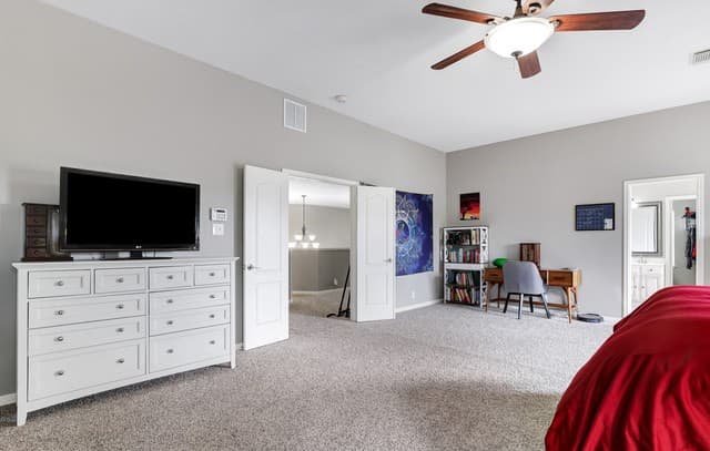 20703  Wild Springs Dr, San Antonio, TX 78258 — photo 18