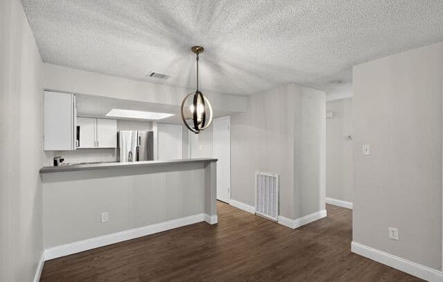 7203/7205  Timbercreek, San Antonio, TX 78227 — photo 5