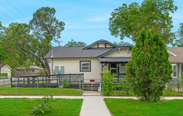 1200 W Magnolia Ave, San Antonio, TX 78201 — photo 3