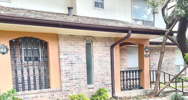8915  Datapoint Dr Unit 44B, San Antonio, TX 78229 — photo 3