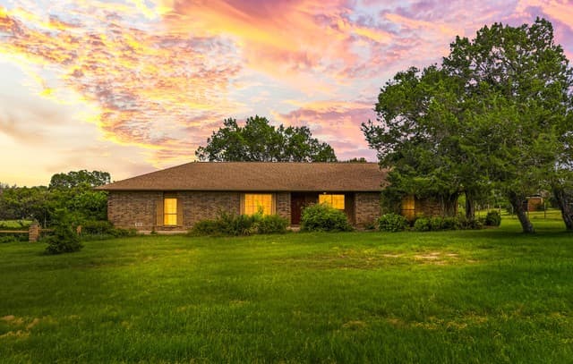 8203 Park Lane Dr, San Antonio, TX 78266