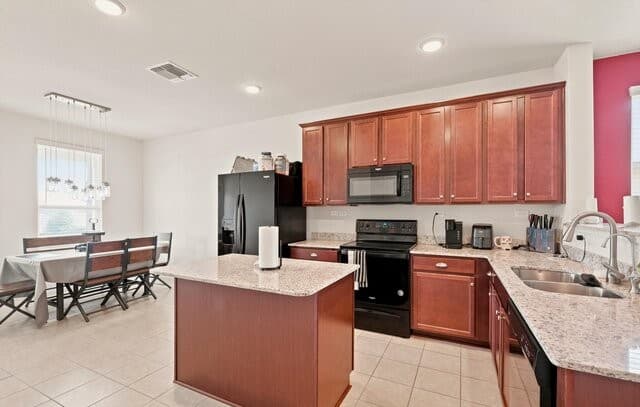 10346  McQueeney, San Antonio, TX 78252 — photo 7