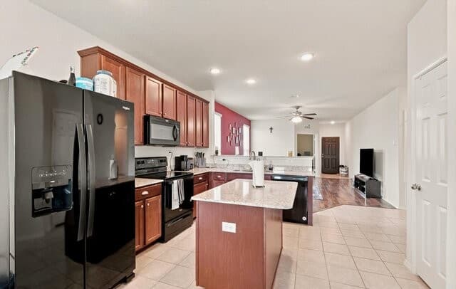 10346  McQueeney, San Antonio, TX 78252 — photo 8