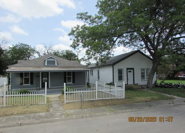 5218  Sierra, San Antonio, TX 78214 — photo 3