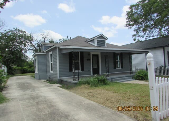 5218  Sierra, San Antonio, TX 78214 — photo 6