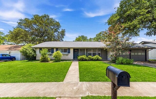3134 Satellite, San Antonio, TX 78217
