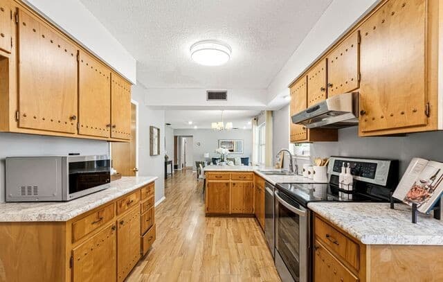3134 Satellite, San Antonio, TX 78217 — photo 15