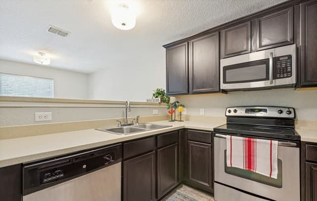 7223 Summer Way, San Antonio, TX 78240 — photo 12