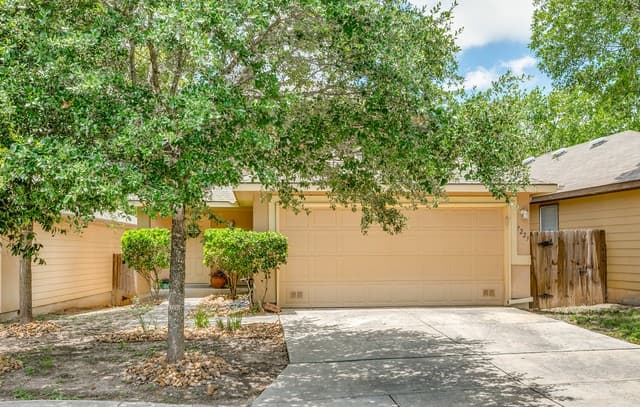7223 Summer Way, San Antonio, TX 78240 — photo 2