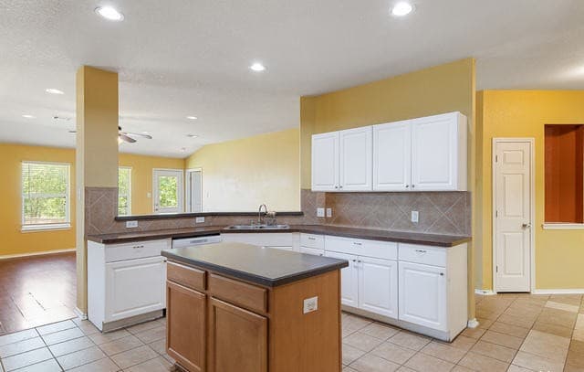 9179  Everton, San Antonio, TX 78245 — photo 7