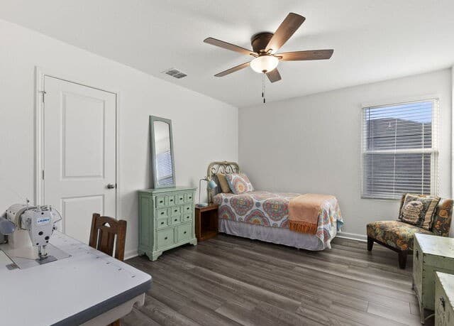 4905  Hallies Garden, St Hedwig, TX 78152 — photo 13